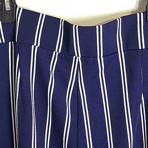 Derek🤍Heart Palazzo Blue & White Stripe Wide-leg Pants, Button Accents, Size 2X - Picture 6 of 8
